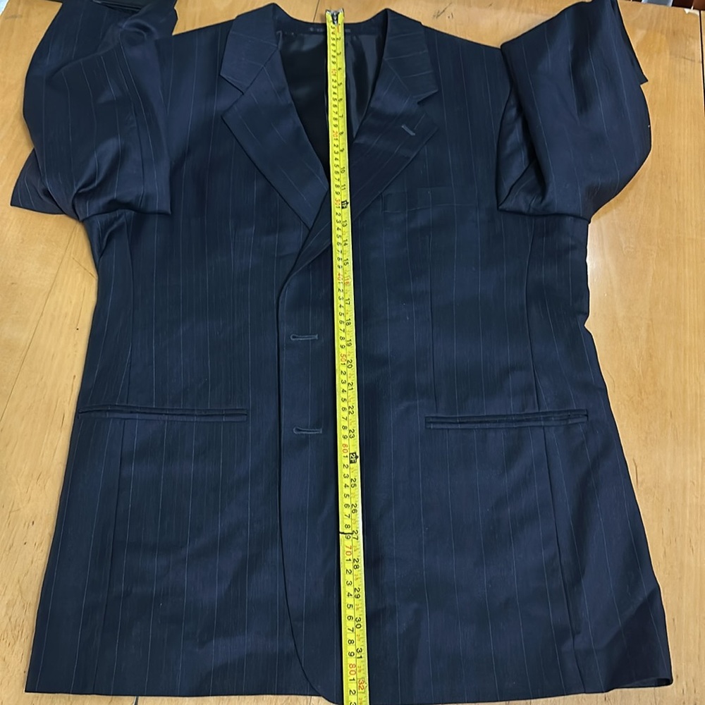 Dario Di Napoli 100% Wool and Cashmere 2 Pieces Suit, Striped Black Color. - Picture 14 of 16